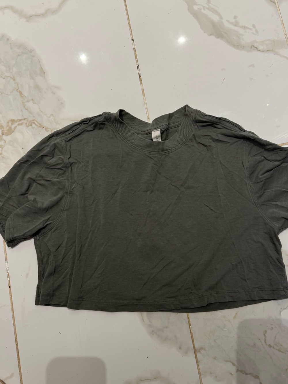 lululemon athletica Crew Neck T-Shirt in Olive Green